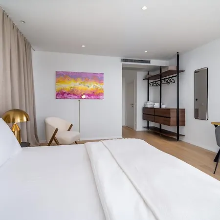 New! Seaview Nocturno With 4 En-suite Bedrooms, Private 35smq Infinity Pool With Hydromassage