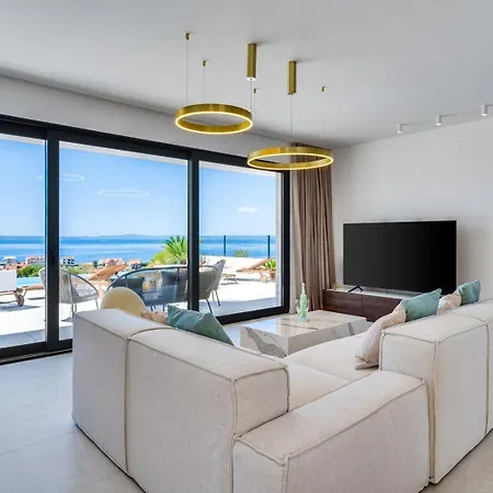 Villa New! Seaview Nocturno With 4 En-suite Bedrooms, Private 35smq Infinity Pool With Hydromassage *
