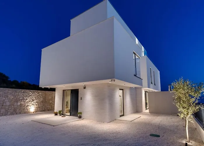 别墅 Seaview Nocturno With 4 En-suite Bedrooms, Private 35smq Infinity Pool With Hydromassage *