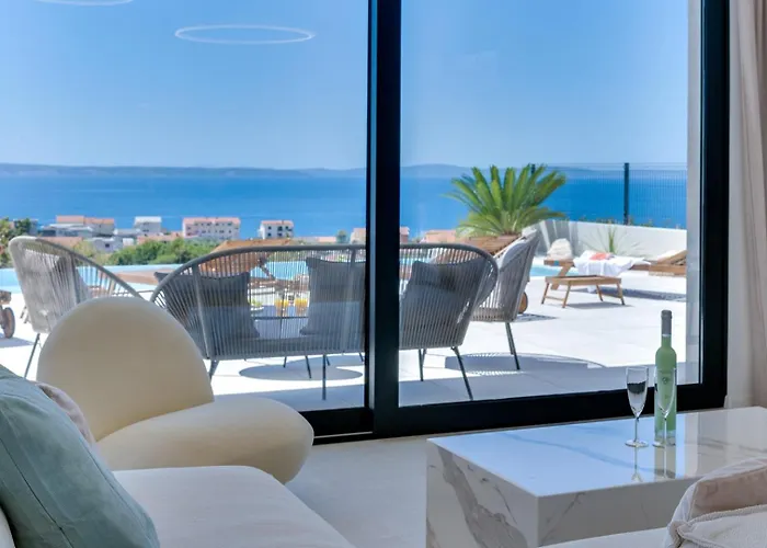 Seaview Nocturno With 4 En-suite Bedrooms, Private 35smq Infinity Pool With Hydromassage * 珀德垂那